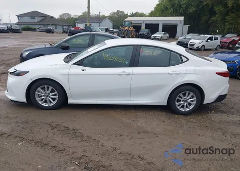 2025 Toyota Camry Le from USA, damaged, VIN 4T1DAACK4SU017490